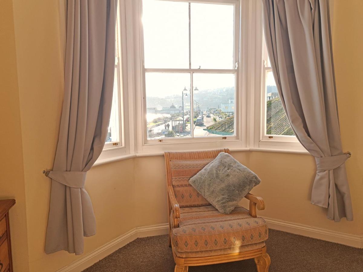 Flat 4, Den House Appartamento Teignmouth Esterno foto